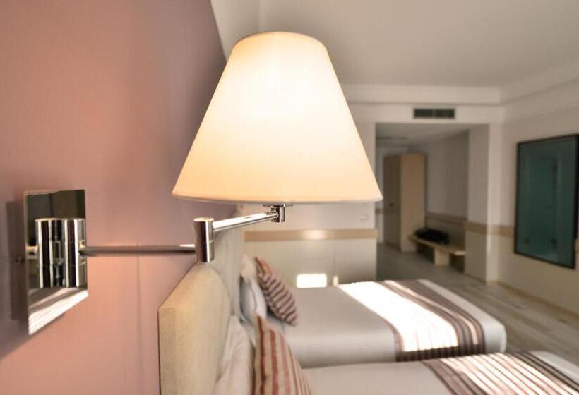 수피리어 룸, Te Stela Resort & Spa