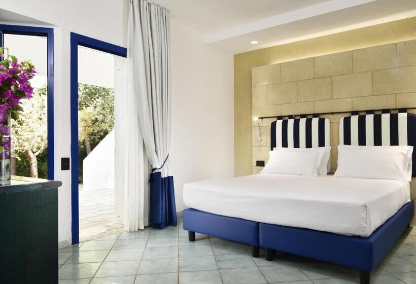 수피리어 트리플 룸, Th Ostuni   Ostuni Village