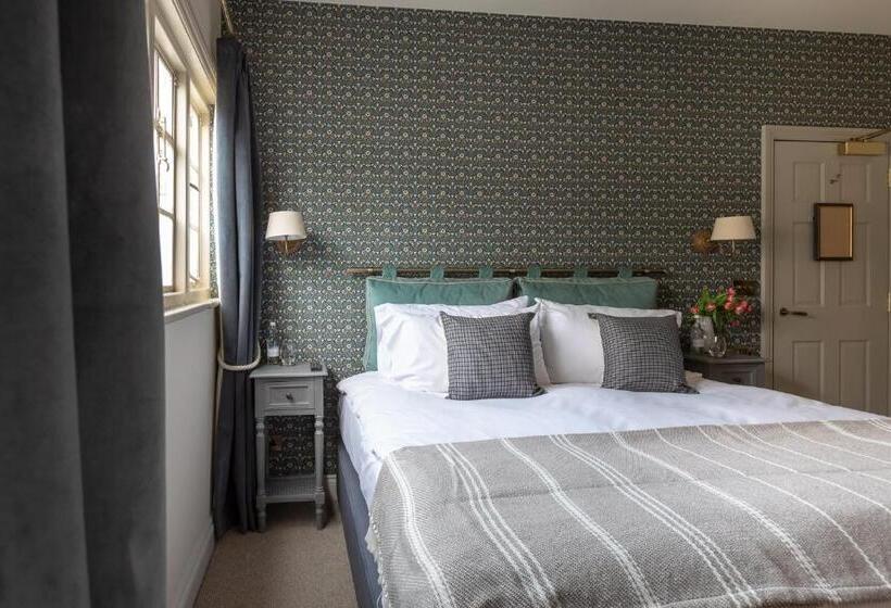 豪华房间, The Running Horses