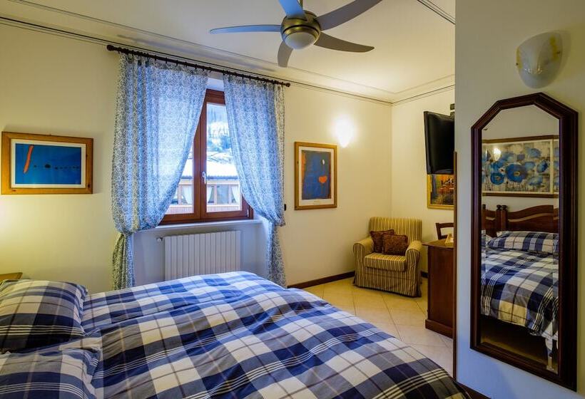 חדר סופריור, Tre Punte