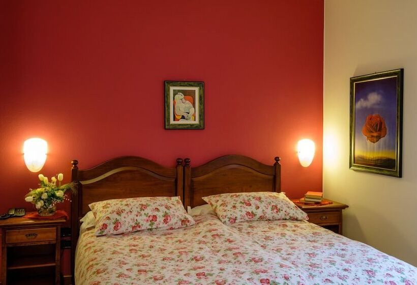 חדר סופריור, Tre Punte