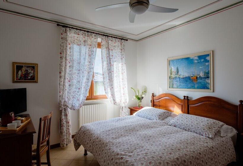 חדר סופריור, Tre Punte