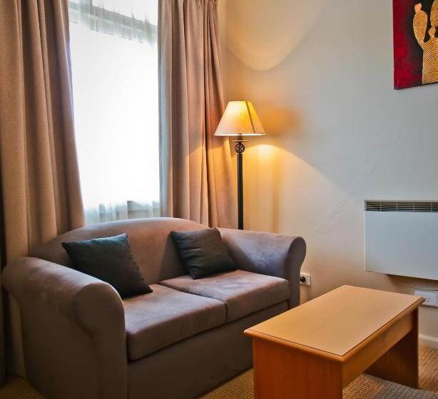 行政套房, Abbotsleigh Motor Inn