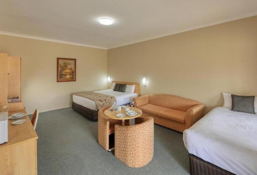 수피리어 룸, Country Gardens Motor Inn