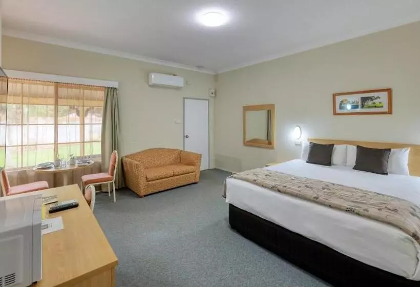 اتاق سوپریور, Country Gardens Motor Inn