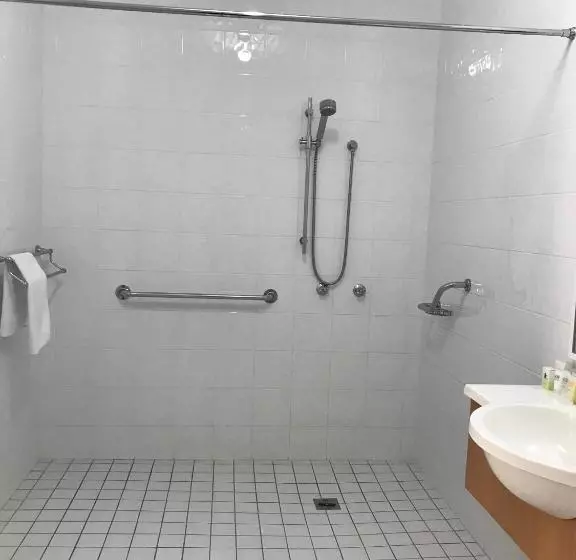 اتاق استاندارد, Country Gardens Motor Inn