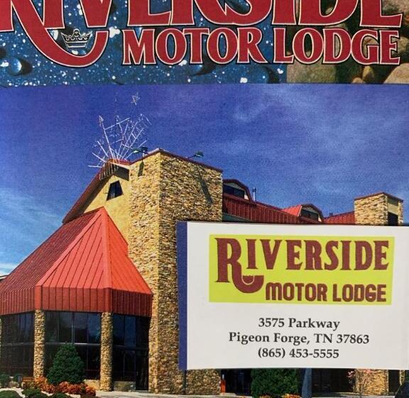 ハイドロマッサージバス付きスイート, Riverside Motor Lodge   Pigeon Forge