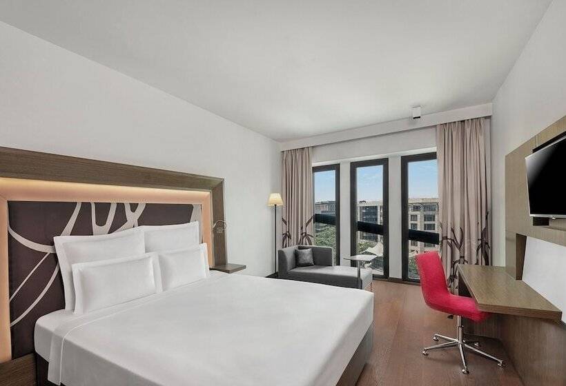 غرفة سوبيريور, Novotel New Delhi Aerocity  International Airport