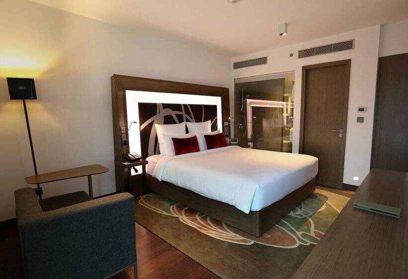 سوییت سوپریور, Novotel New Delhi Aerocity  International Airport