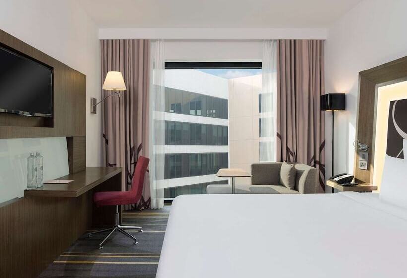 غرفة سوبيريور, Novotel New Delhi Aerocity  International Airport