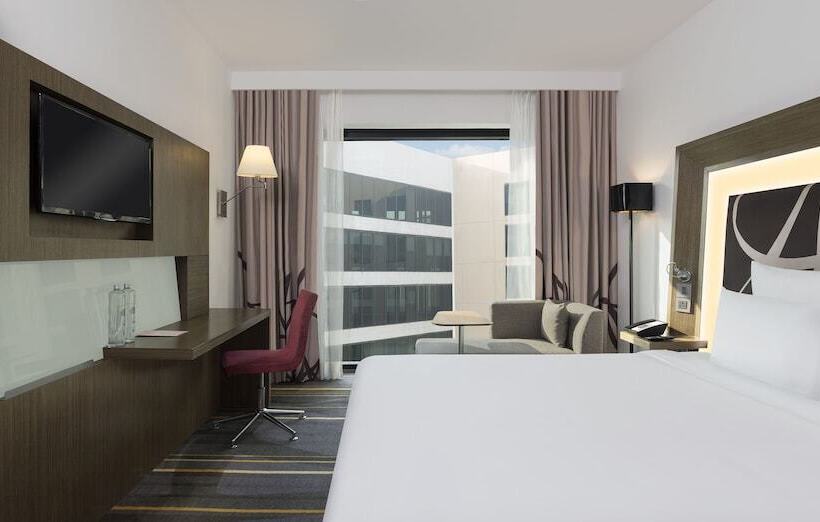 غرفة سوبيريور, Novotel New Delhi Aerocity  International Airport