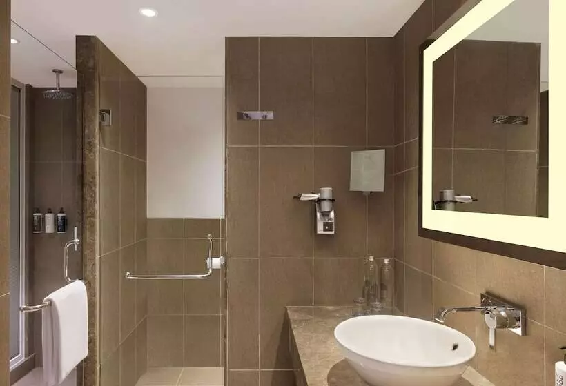 スーペリアースイート, Novotel New Delhi Aerocity International Airport
