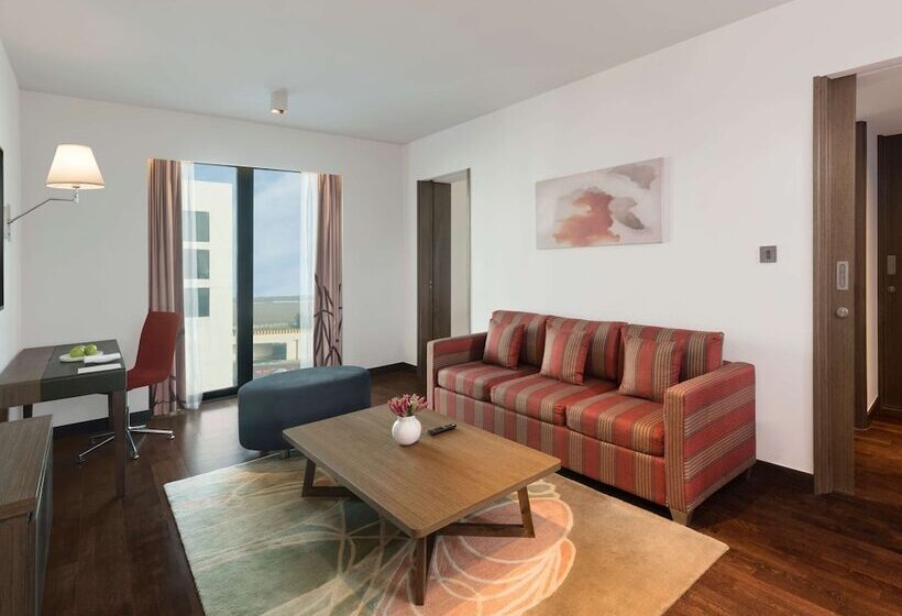 جناح سوبيريور, Novotel New Delhi Aerocity  International Airport