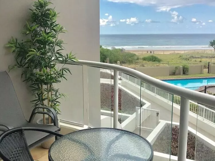 آپارتمان 1 خوابه با چشم‌انداز, Regency On The Beach