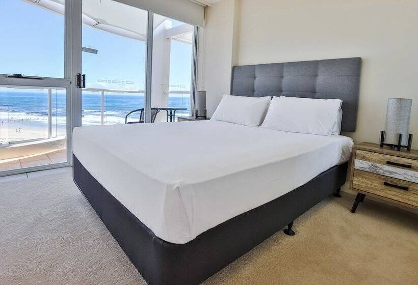 Апартаменты 2 Спальни, Regency On The Beach