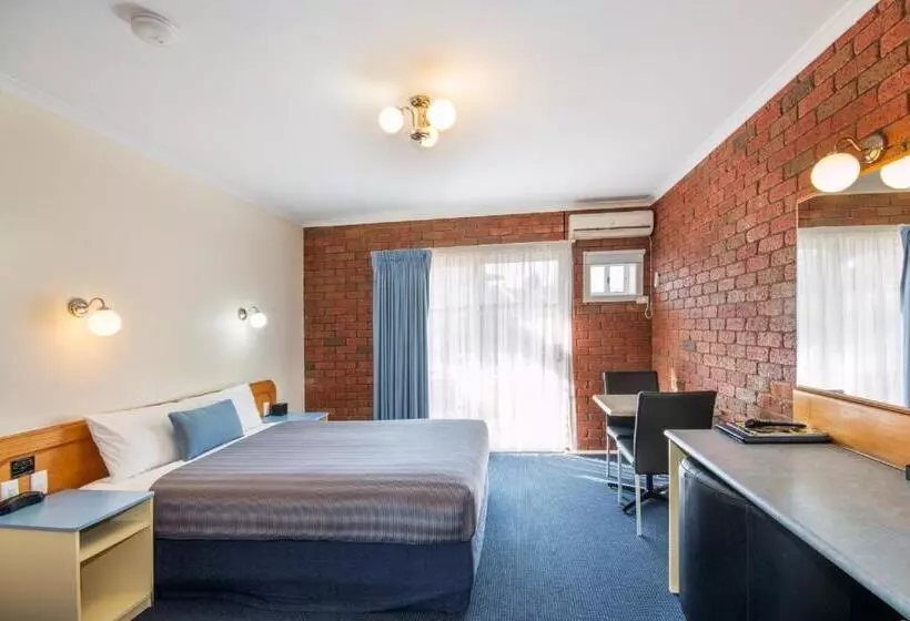 اتاق استاندارد, Torquay Tropicana Motel