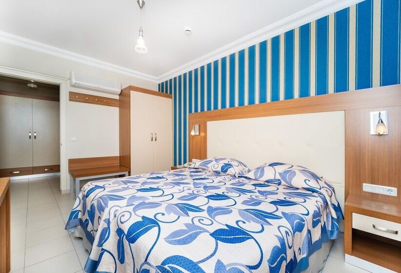 プールビュースイート, Villa Sunflower Hotel   All Inclusive