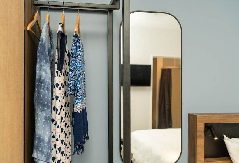 スタンダードルーム, Haka House Franz Josef