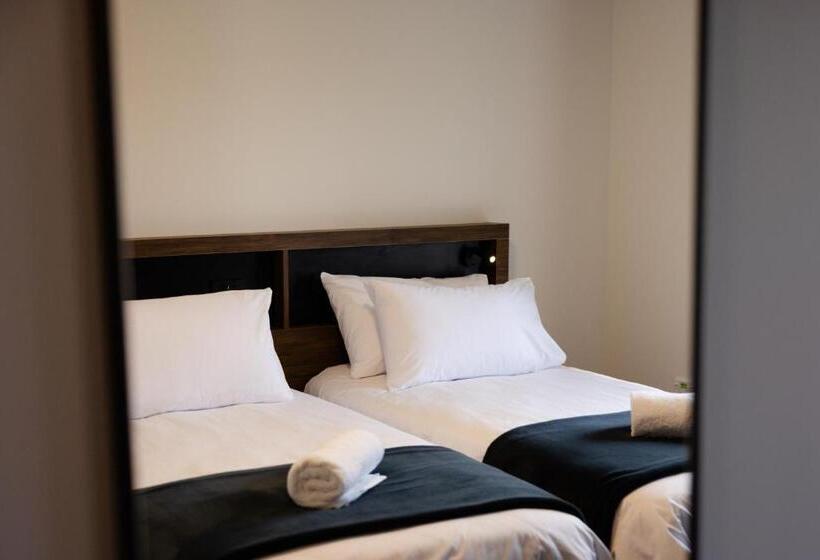 スタンダードルーム, Haka House Franz Josef