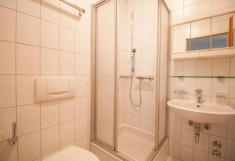 דירת 4 חדרים, Appartements Christophorus