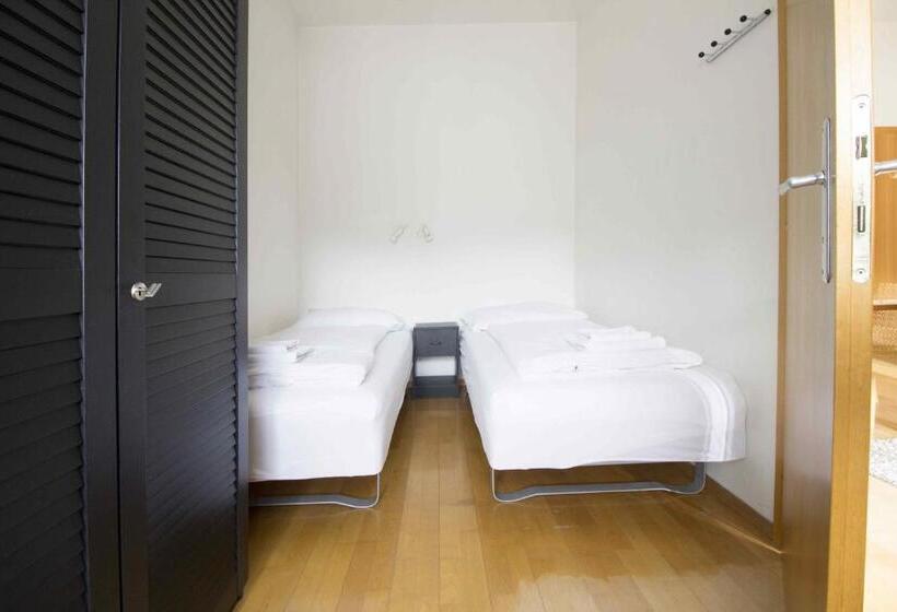 דירת שני חדרים עם מרפת, Appartements Christophorus