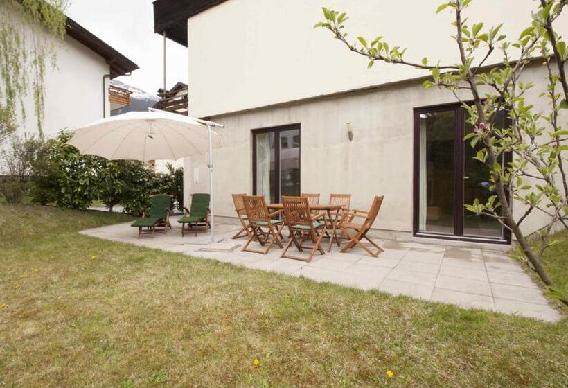 آپارتمان 2 خوابه با تراس, Appartements Christophorus