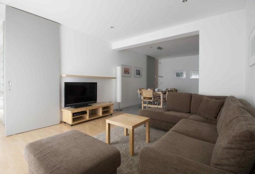 آپارتمان 2 خوابه با تراس, Appartements Christophorus