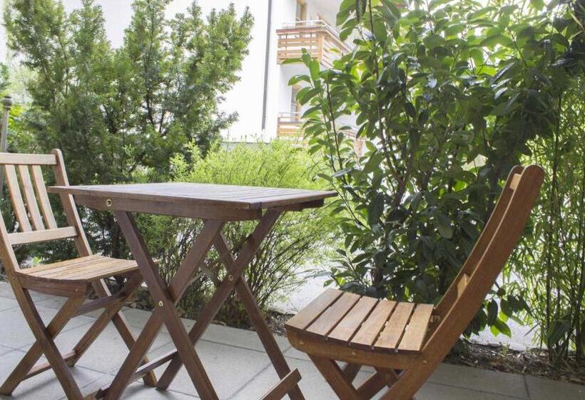آپارتمان 1 خوابه با تراس, Appartements Christophorus