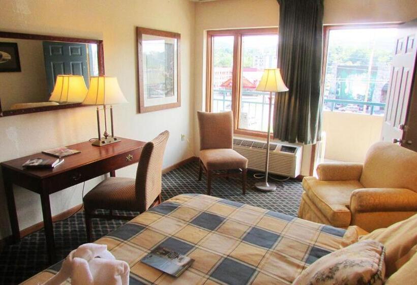 景色の見えるスーペリアルーム, Arbors At Island Landing Hotel & Suites