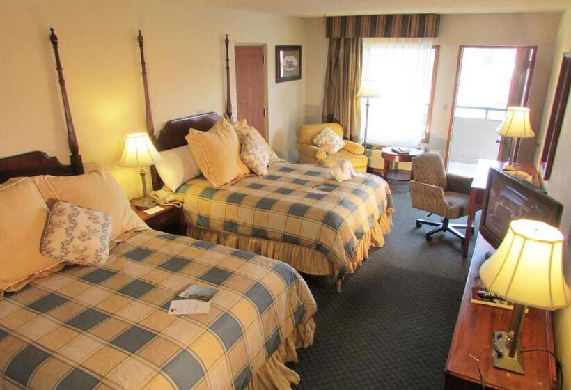 山の見えるスーペリアルーム, Arbors At Island Landing Hotel & Suites