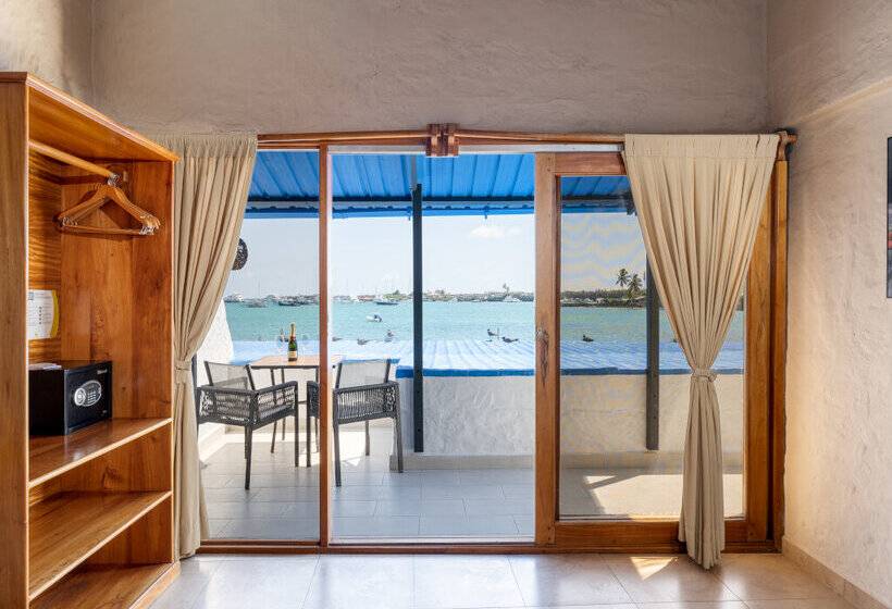 סוויטה, Blu Galapagos Sustainable Waterfront Lodge