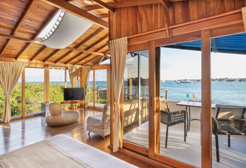 סוויטה, Blu Galapagos Sustainable Waterfront Lodge