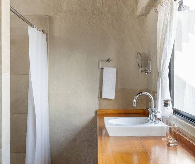 סוויטת דלוקס נוף לים, Blu Galapagos Sustainable Waterfront Lodge