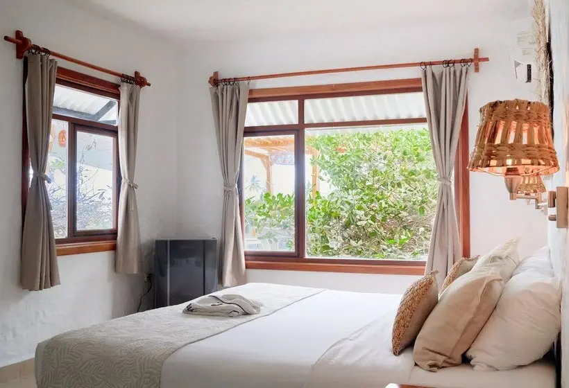 اتاق استاندارد, Blu Galapagos Sustainable Waterfront Lodge