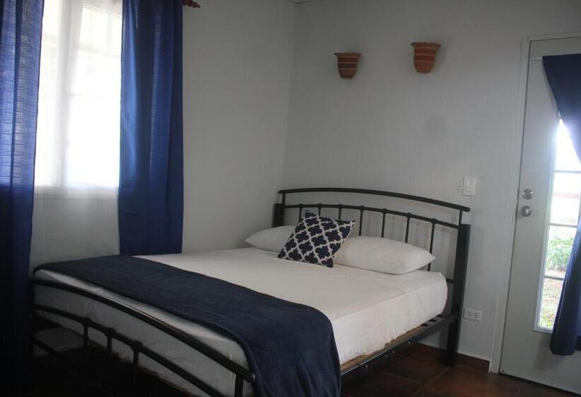 Номер Стандарт Индивидуальный, Coffee Mountain Inn