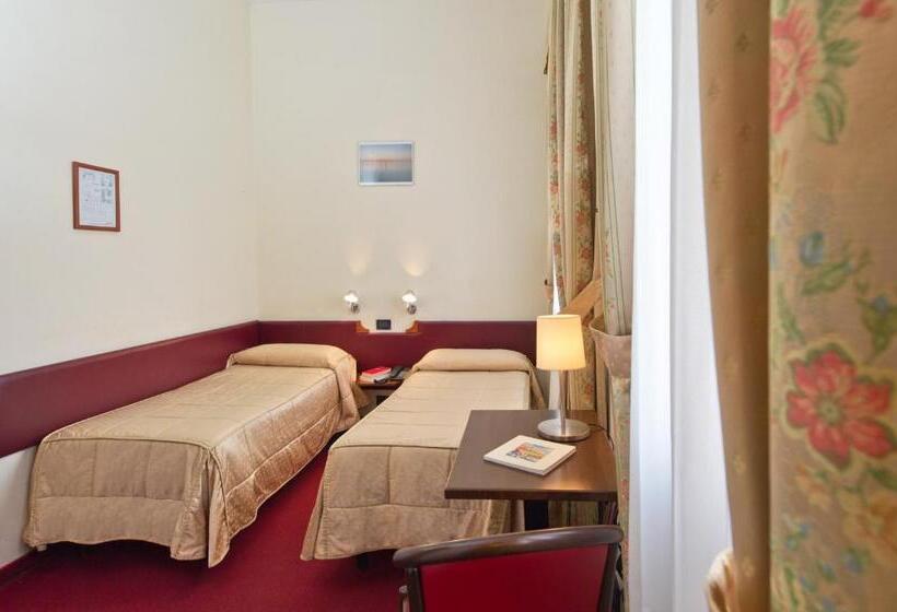 Habitación Estàndard Individual, Cristallo