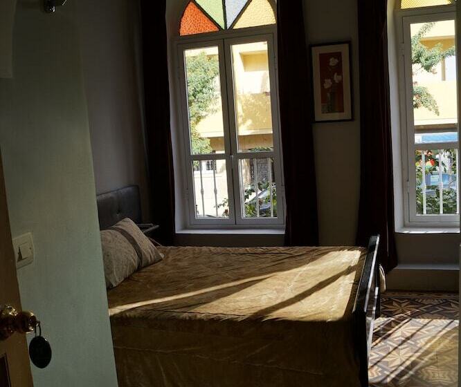 اتاق استاندارد, Dar Omar Khayam