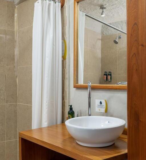 Номер Superior, Blu Galapagos Sustainable Waterfront Lodge