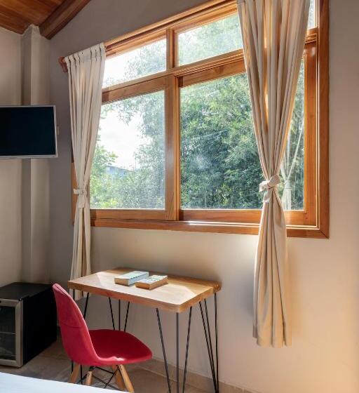 חדר סטנדרט, Blu Galapagos Sustainable Waterfront Lodge