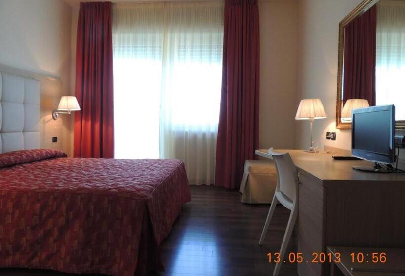 اتاق استاندارد, Gasparina Village