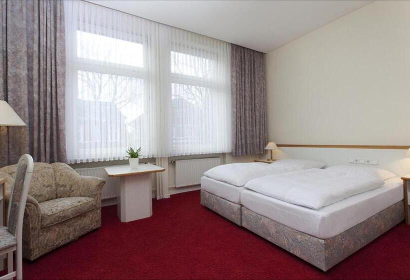 Номер Стандарт, Gästehaus Kaiserhof Lübeck