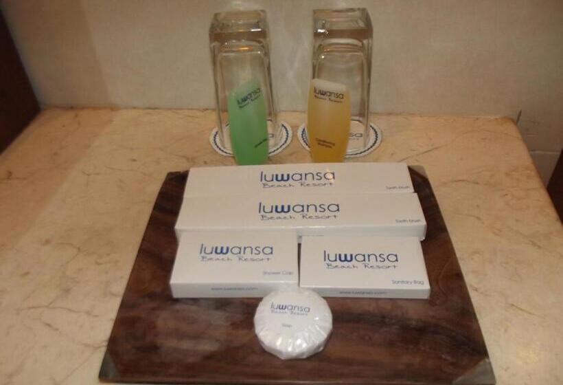 빌라 침실 1개, Luwansa Beach