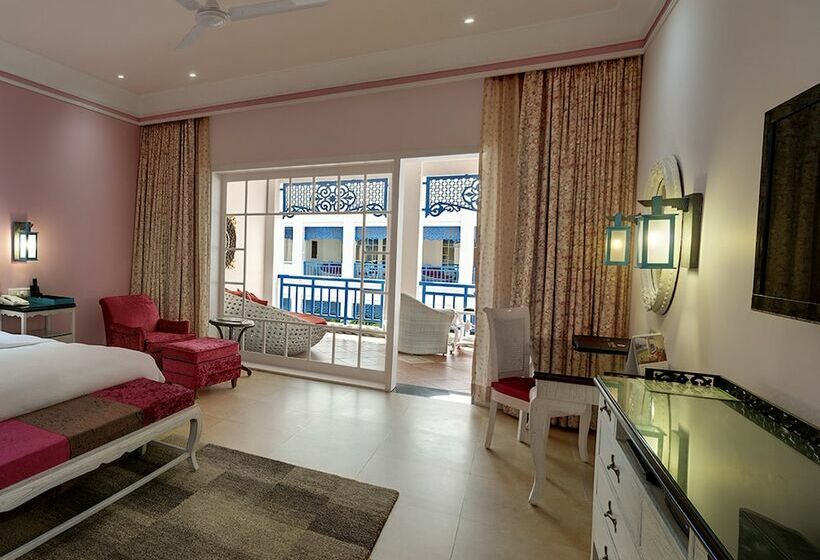 חדר דלוקס, Mayfair Palm Beach Resort