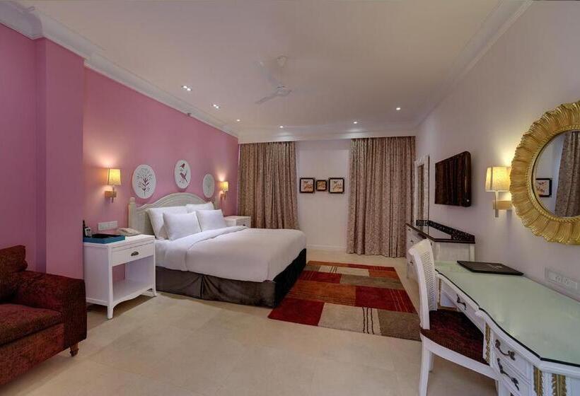 חדר אקזקיוטיב, Mayfair Palm Beach Resort