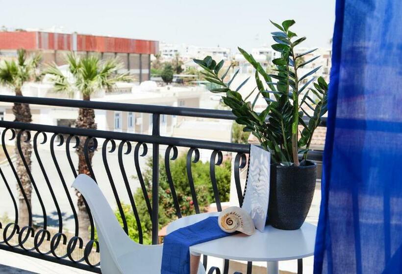 标准间, Mikes Kanarium City