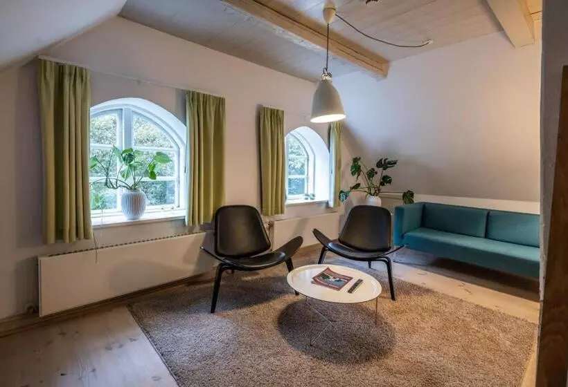 スイート, Nørre Vosborg
