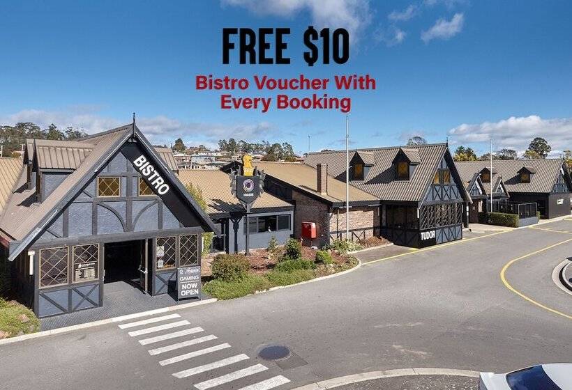 行政套房, Olde Tudor