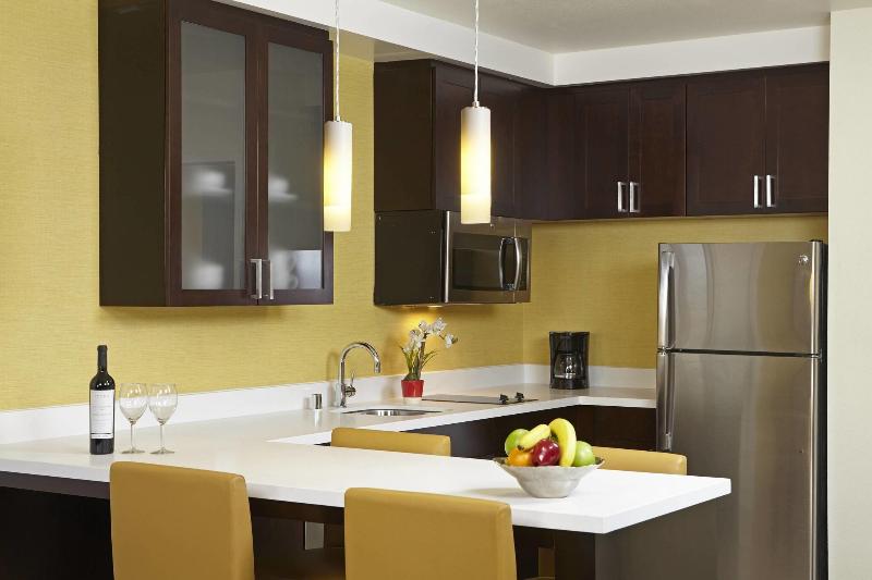 带大床的套房, Residence Inn By Marriott Los Angeles Lax/century Boulevard