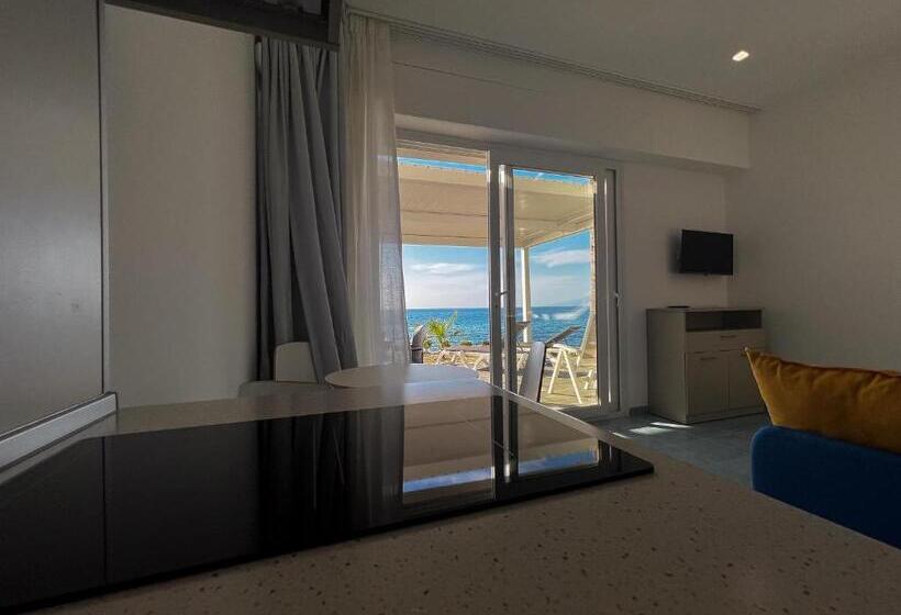 디럭스 스위트 바다 전망, Pietre Bianche