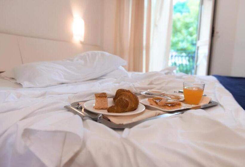 침실 1개 바다 전망 아파트, Pietre Bianche